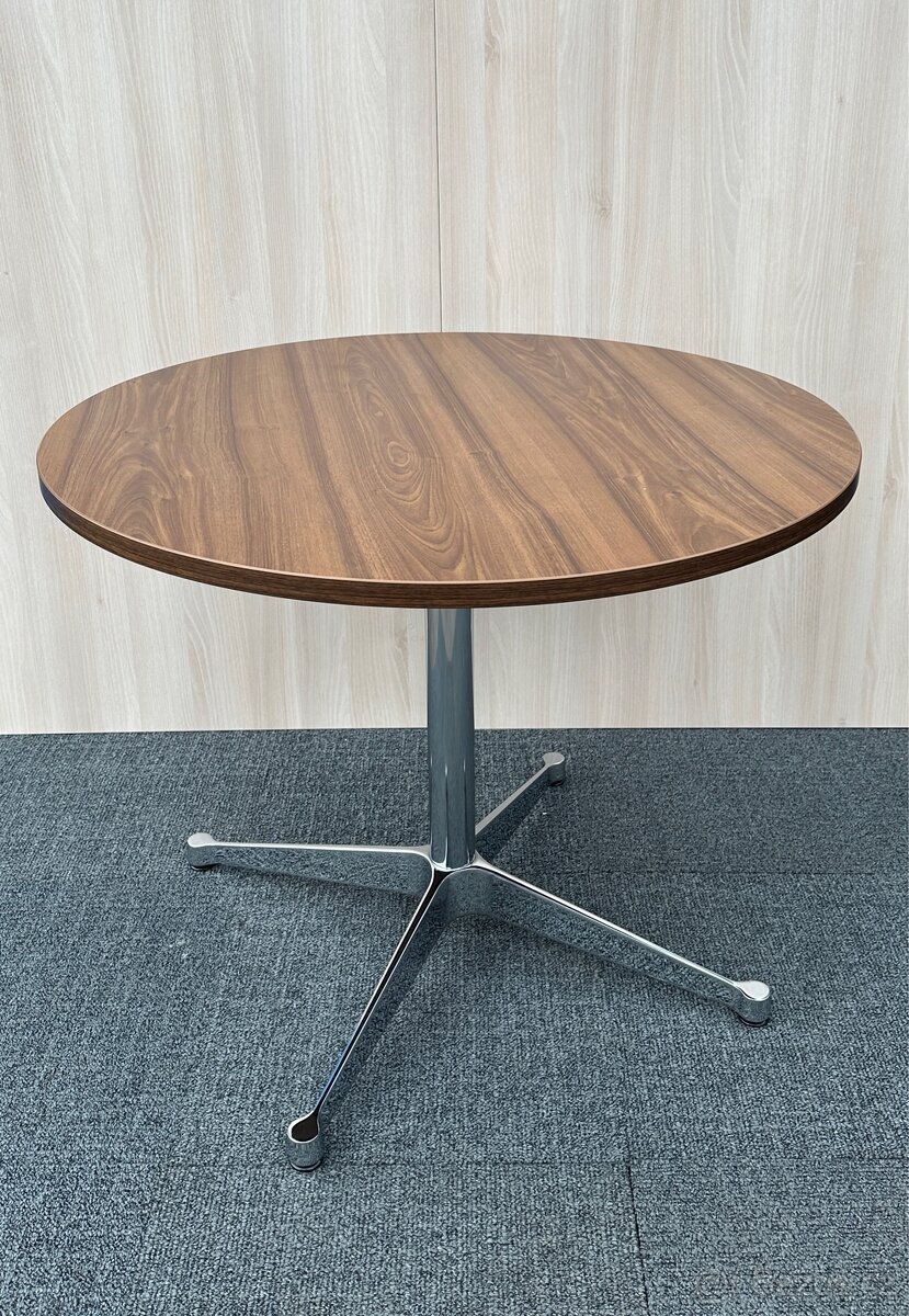 Stolek Vitra Charles Eames