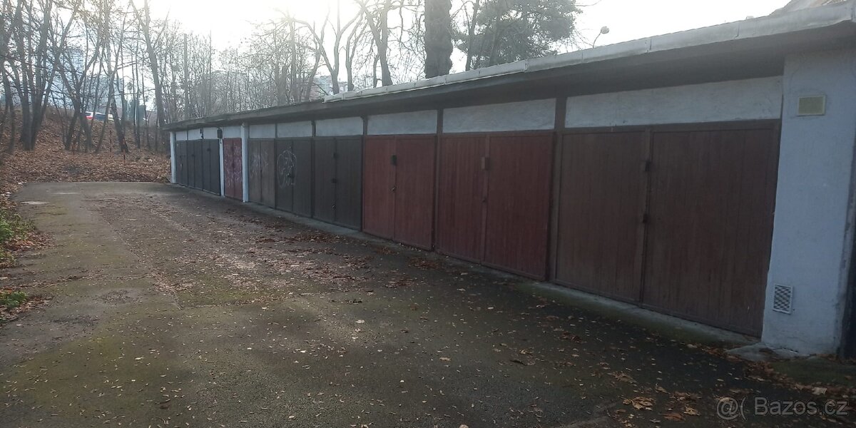 Prodej garáže ul.Hálkova 18 m2