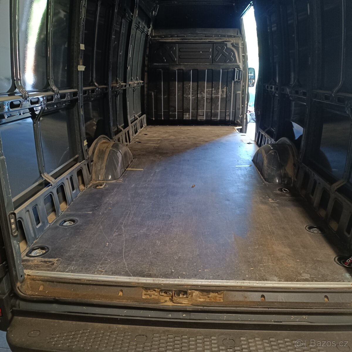 Podlaha Iveco Daily