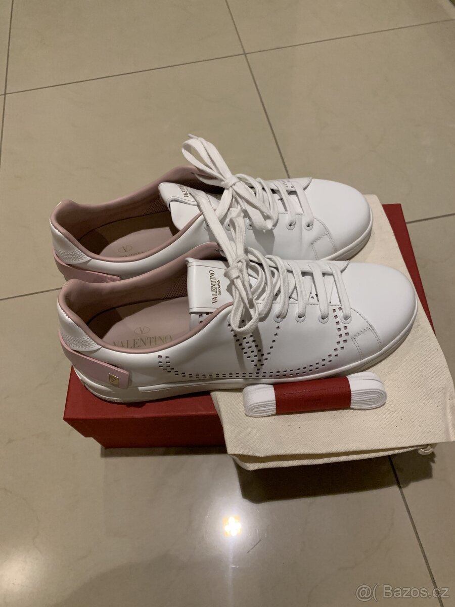 tenisky Valentino