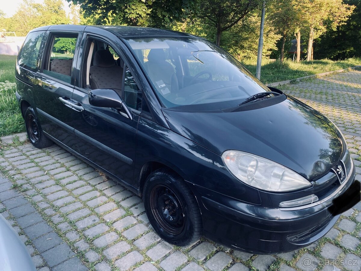 Peugeot 807 2,2 Hdi Rok 2004 7Mist Tažné zařízení.