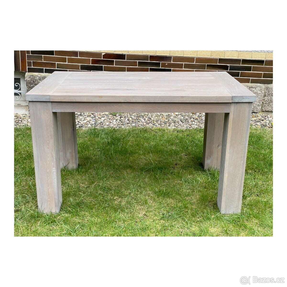 Dubový jídelní stůl - Tom 130 cm