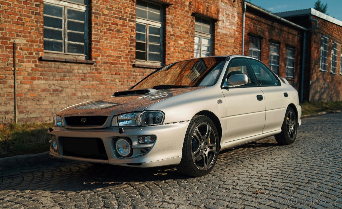 SUBARU IMPREZA GT GC8 NARDI TORINO
