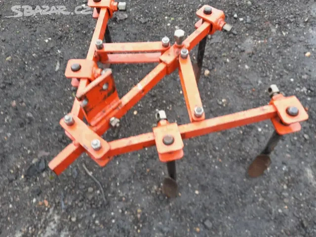 Prodám kultivátor k malotraktorům tera vari víz fota