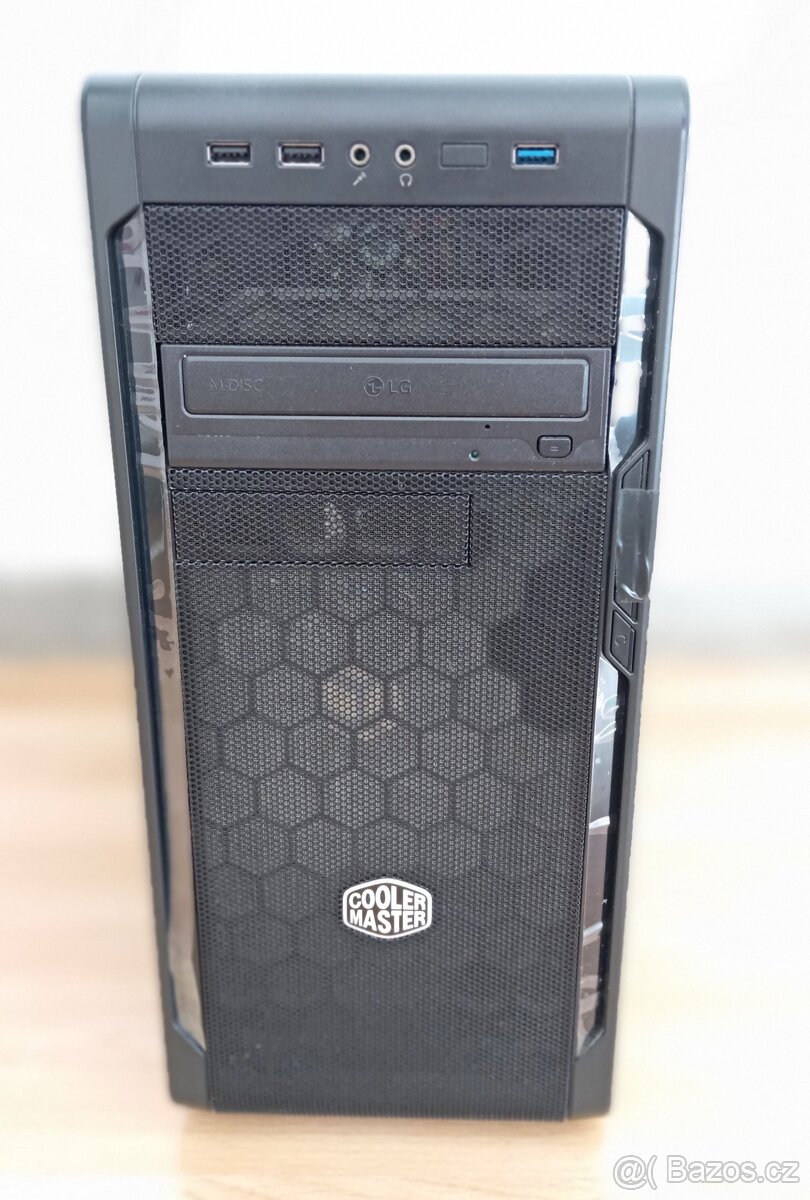 Výkonný PC- intel i7 8700 / 32GB RAM / Quadro P2000 / 500GB
