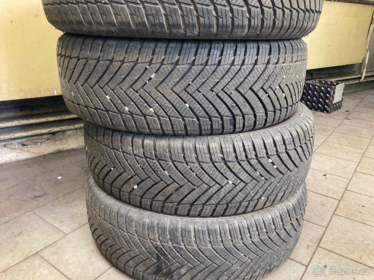 215/65r15 zimní pneu