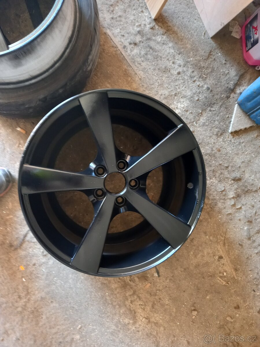 Alu kola R17