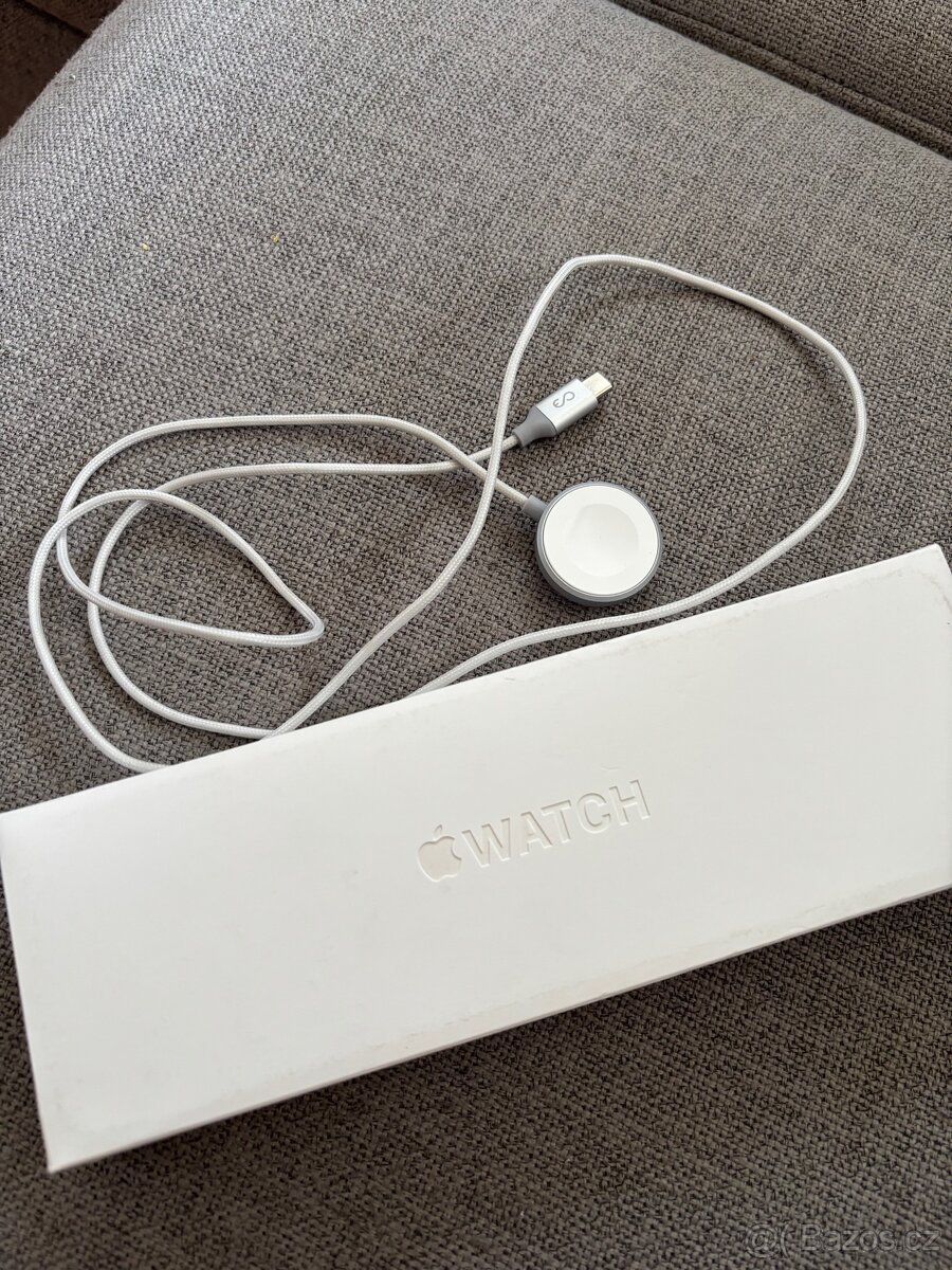 Prodám Apple Watch Series 10