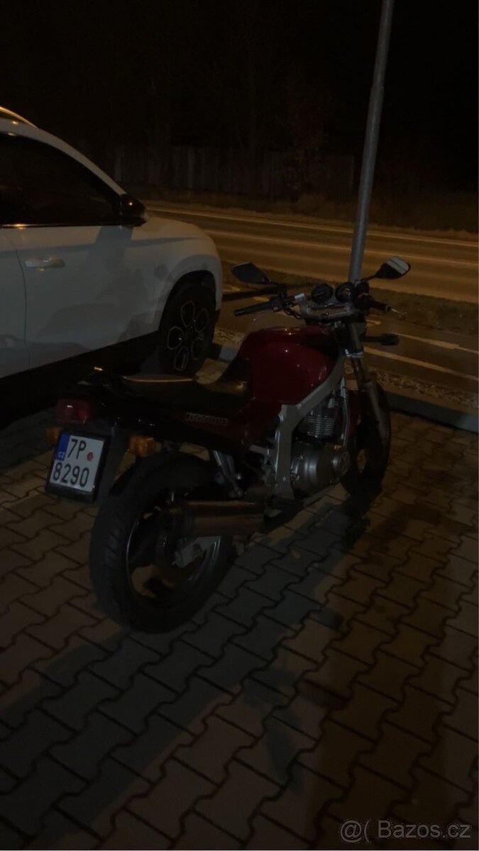 Suzuki GS500E 1998 25kW (35kW)