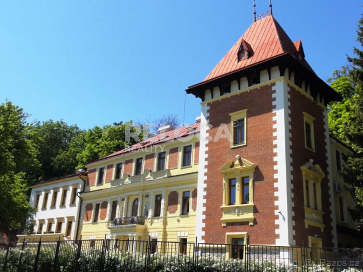 Kancelářské prostory 22m2 , Praha - Hlubočepy, ul. Na Zlícho