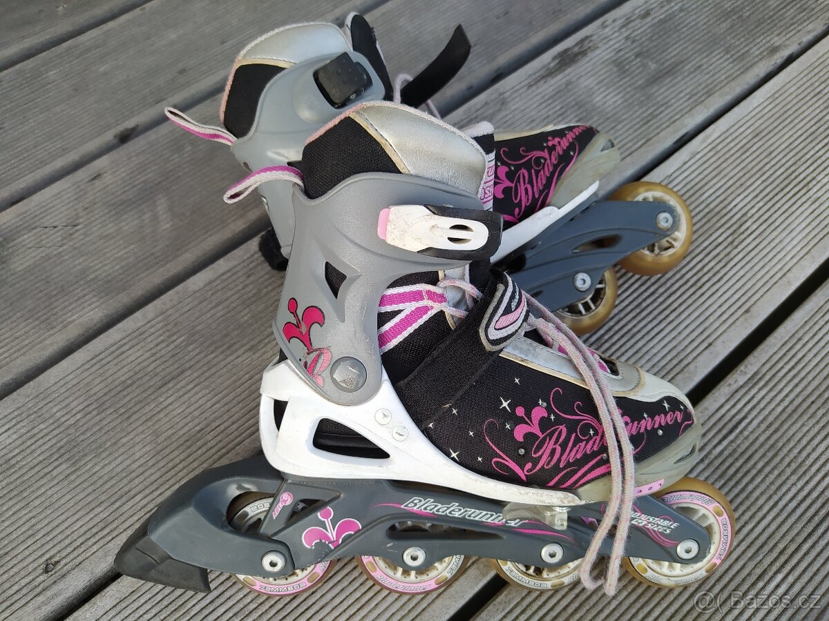 Nastavitelné dětské kolečkové brusle, velikost 32 - 35