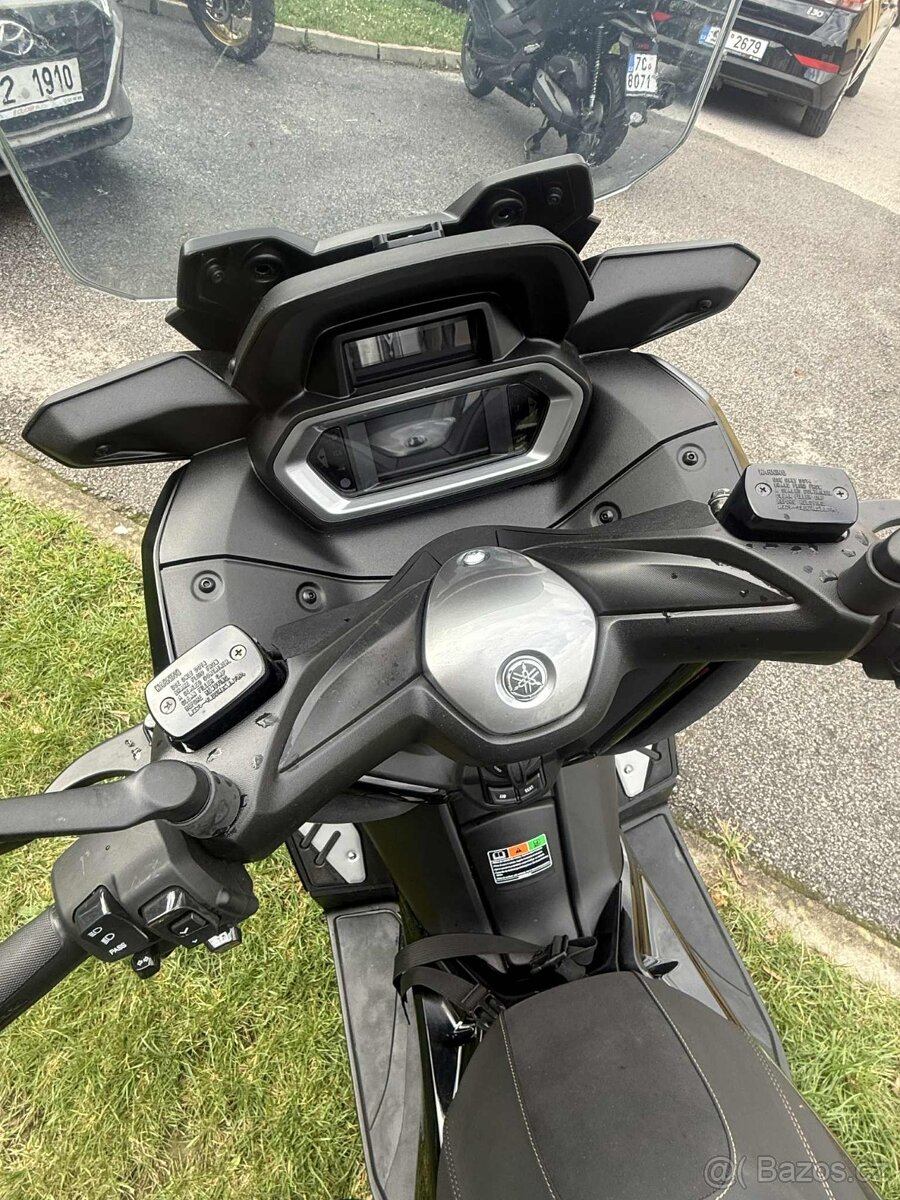 Yamaha XMAX TECH MAX 125