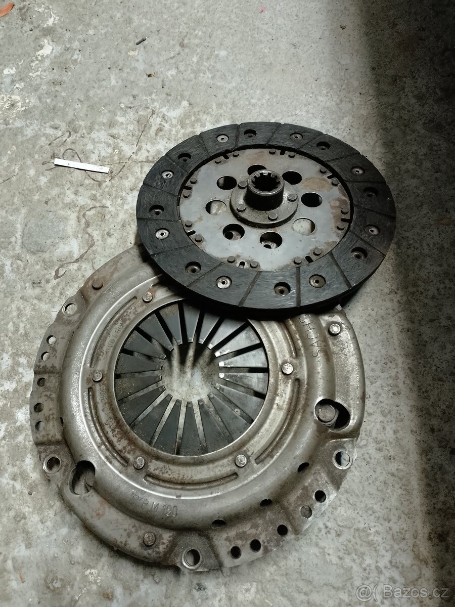 Škoda 105L 120L 125L přítlačák 190