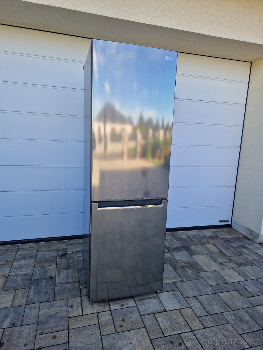 LG GBB 71 PZVCN1 lednička nerez