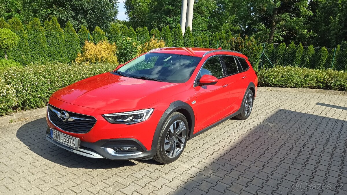 Opel Insignia Country Tourer 2.0 154kW, 4x4, TZ, ČR