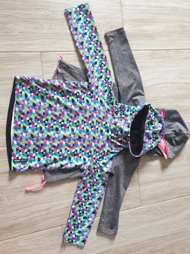 Dívčí sportovní tričko LitlleThings vel. 86/92