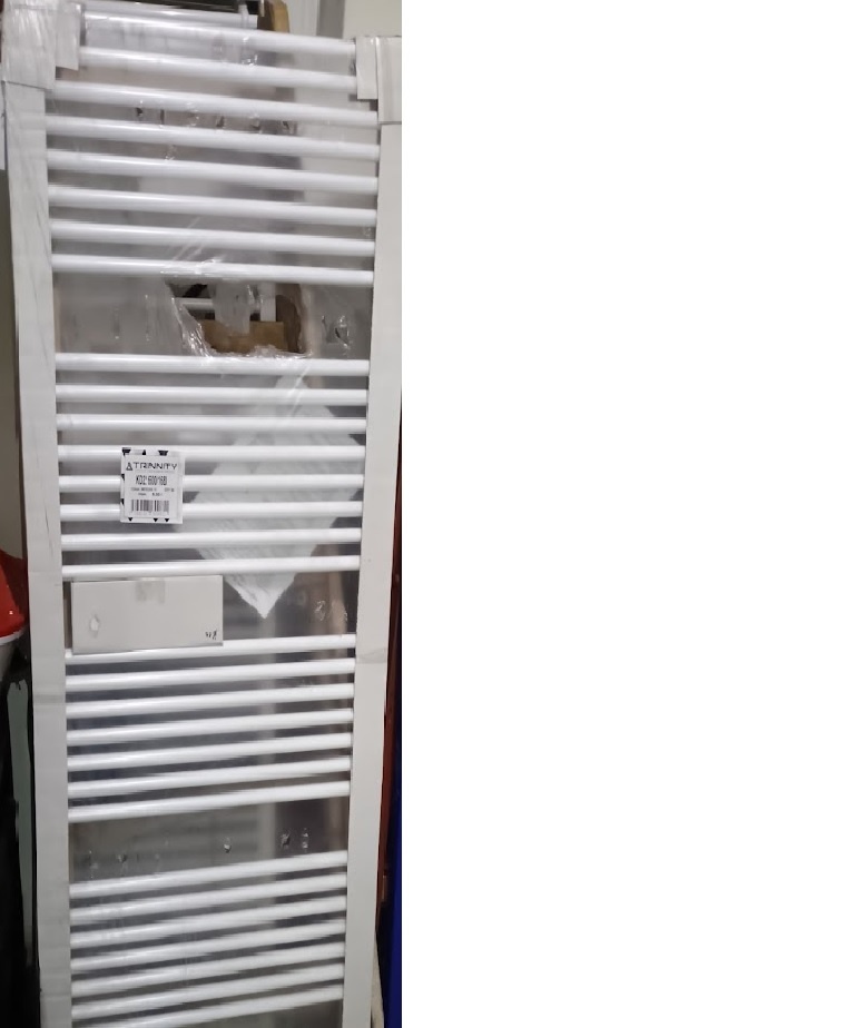 prodám otopný trubkový koupelnový žebřík TRINNITY22 600/1680