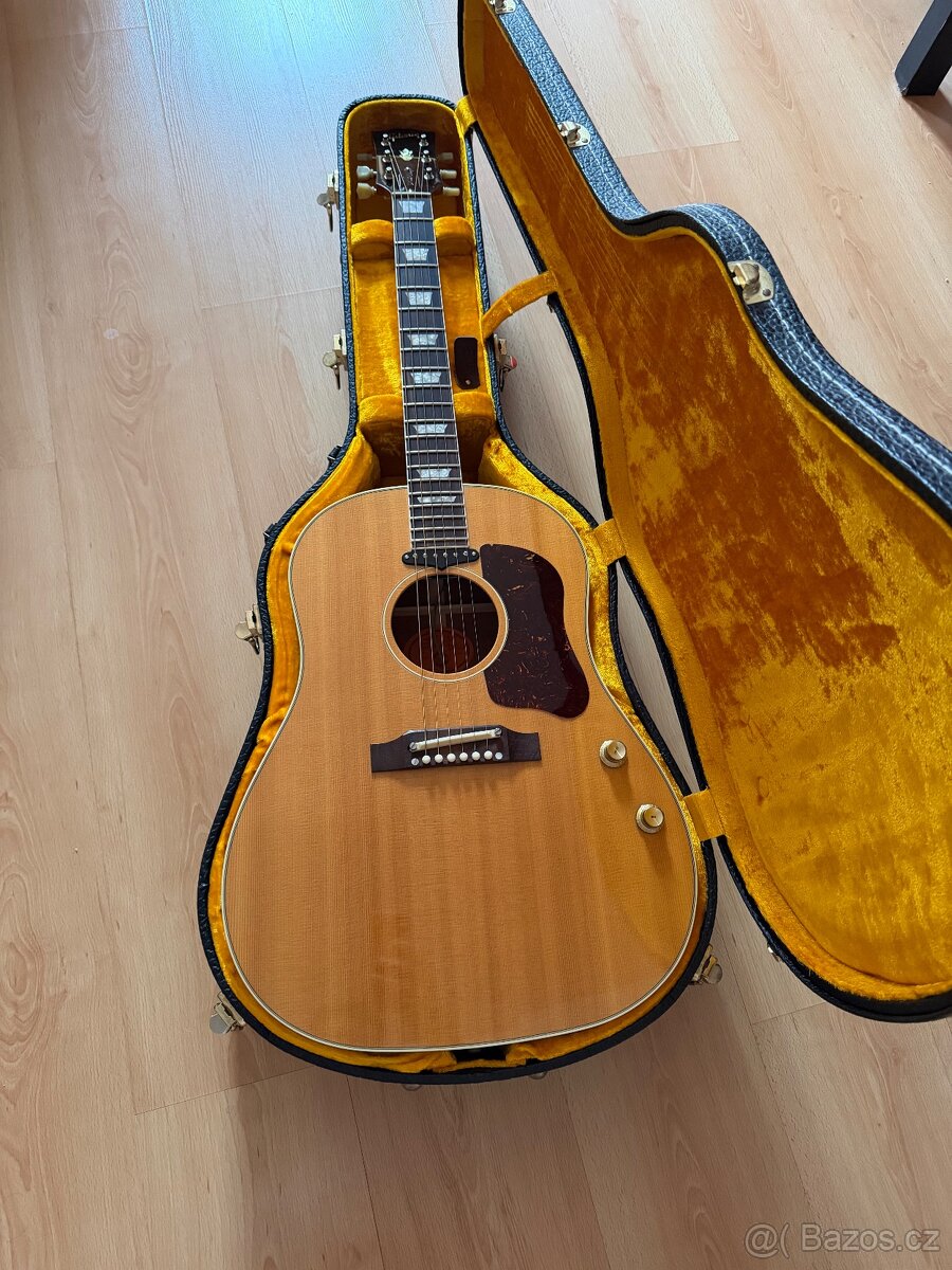 Gibson j160e