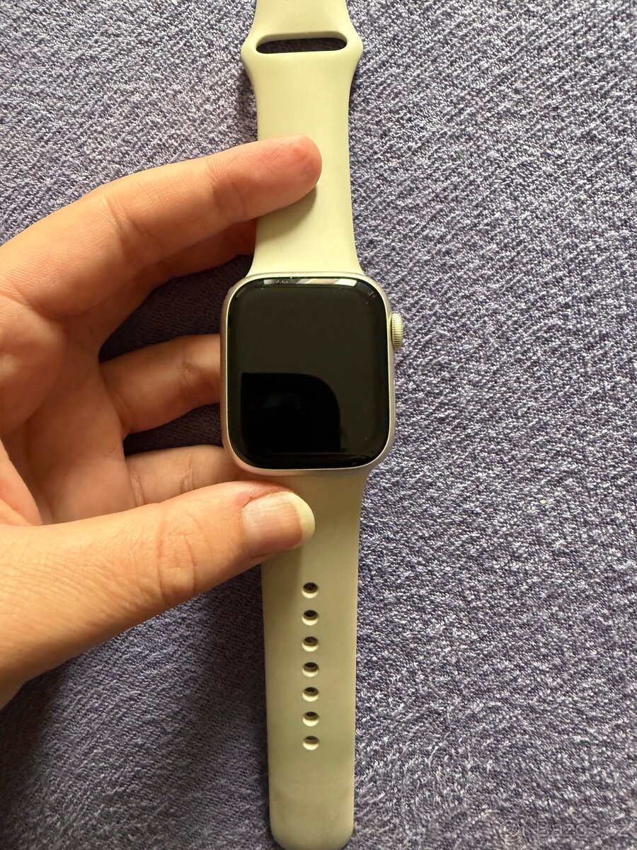 Apple watch 8