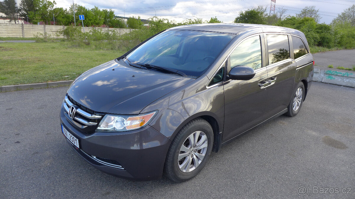 Honda Odyssey 3.5i V6, 185kW,automat, MPV, rok 2014, 8 míst