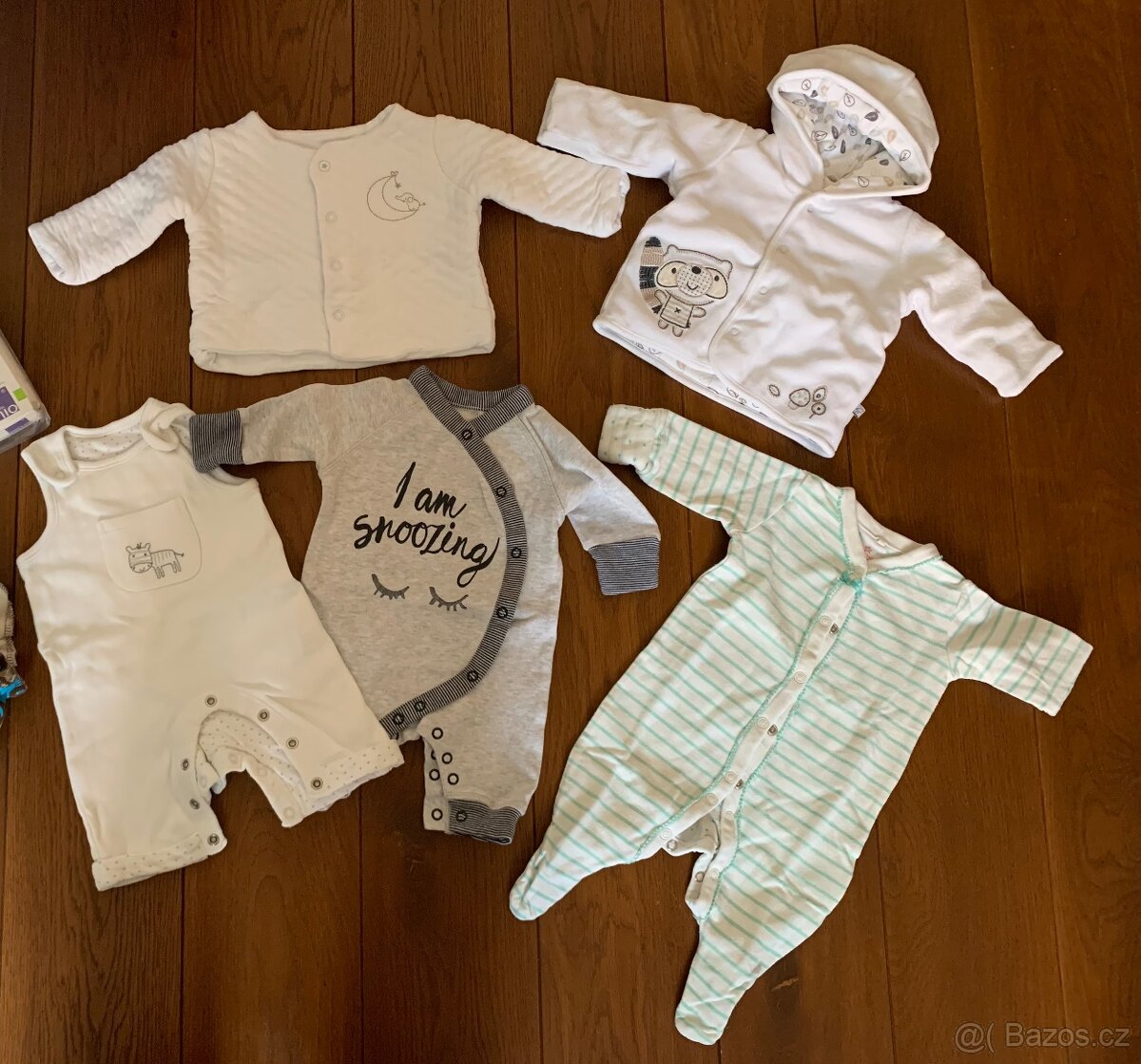 Oblečení pro novorozence