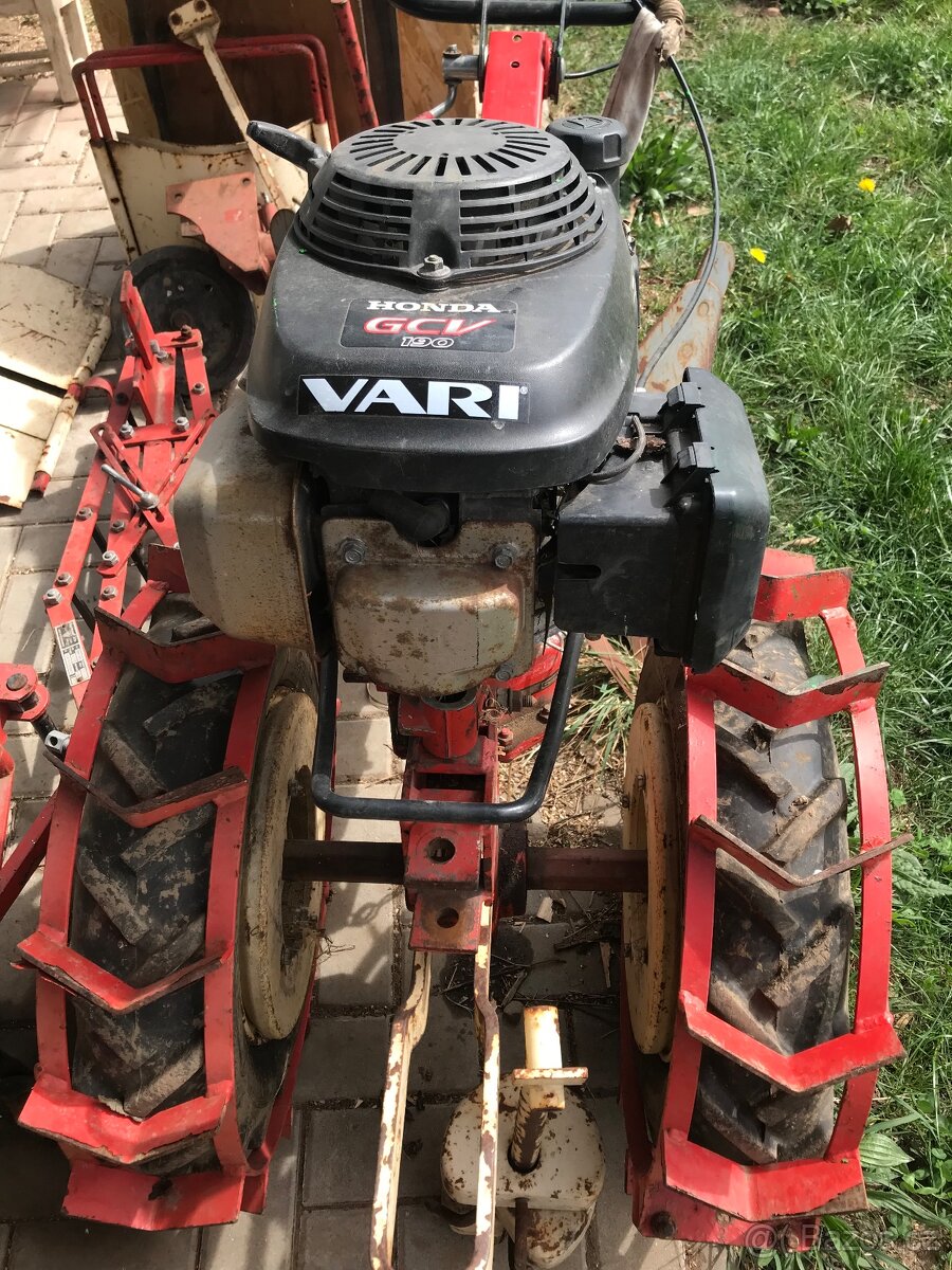 Tera Vari, motor Honda 190, obracák, brány, pluh, výborný st