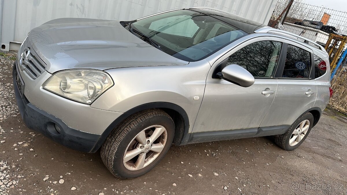 Náhradní díly-Nissan Qashqai+2. 2,0i