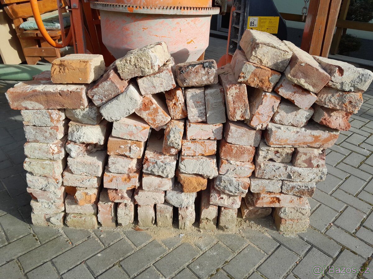 Cihly za odvoz
