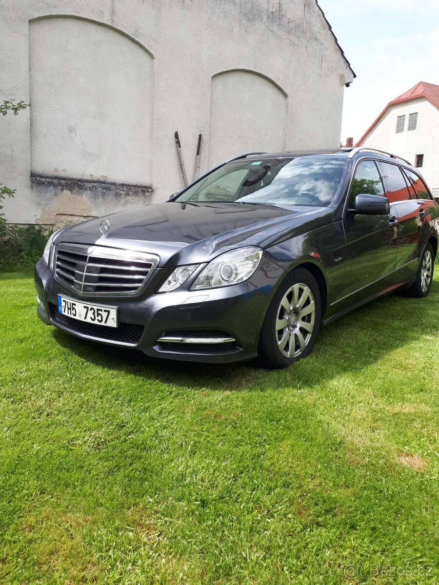 Mercedes 212 350 cdi 2010