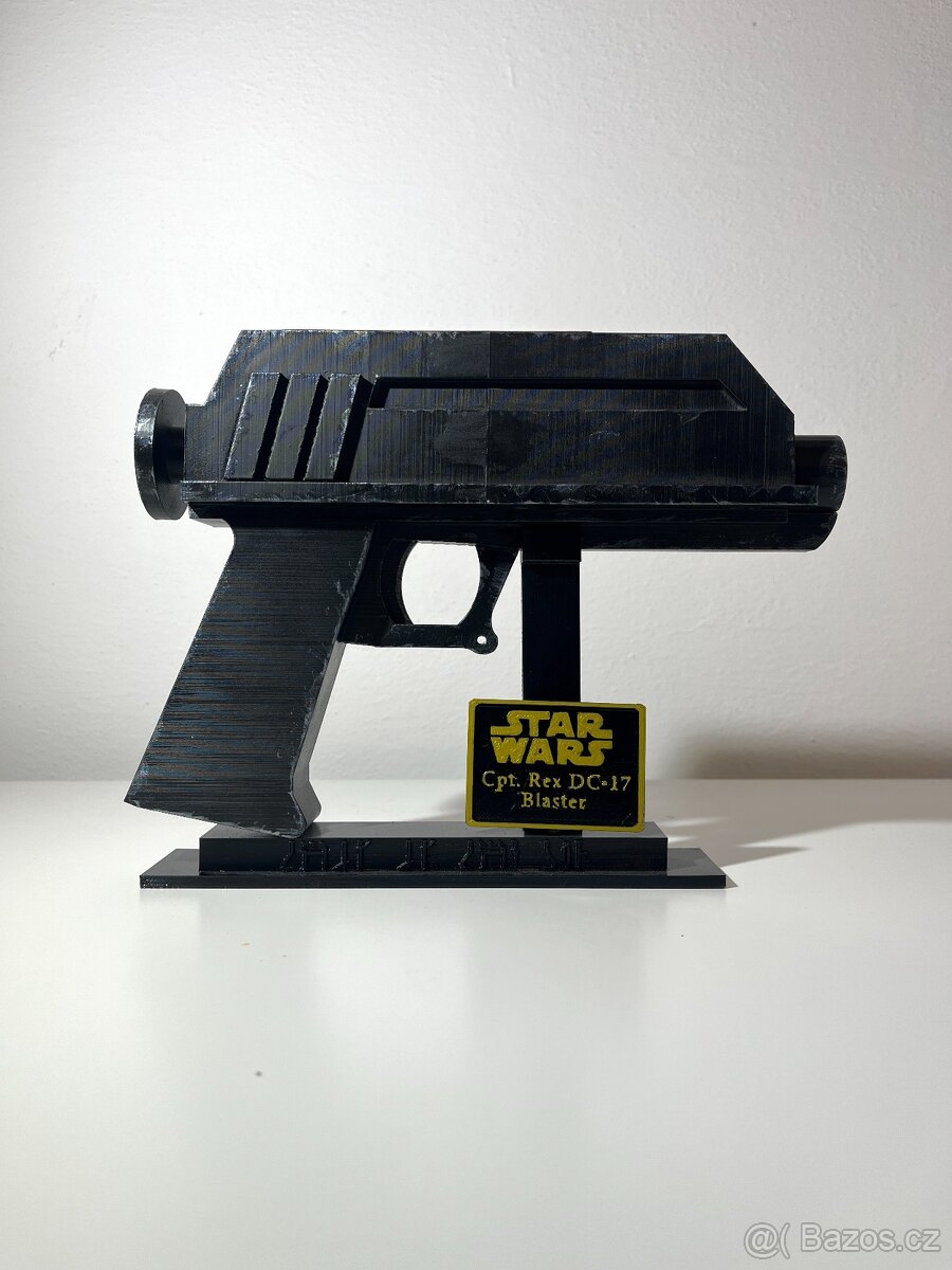 Replika blasteru DC-17 Kapitána rexe (StarWars/CloneWars)