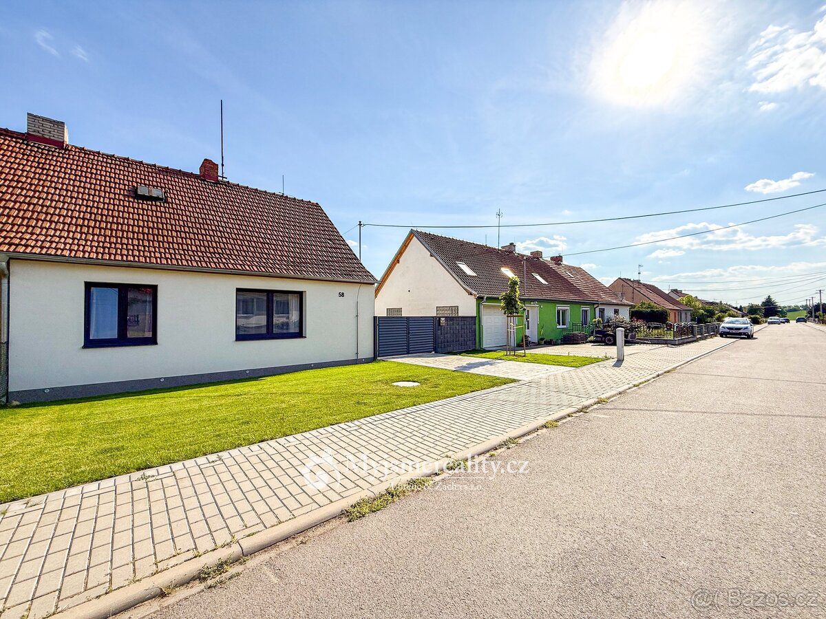 Prodej zerekonstruovaného rodinného domu 4+kk, 620 m2 - Velk