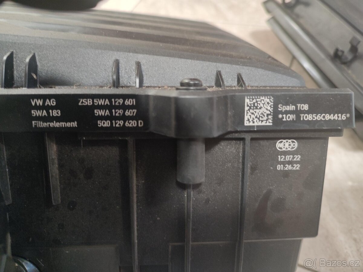Vzduchový filtr Originál Škoda Octavia IV