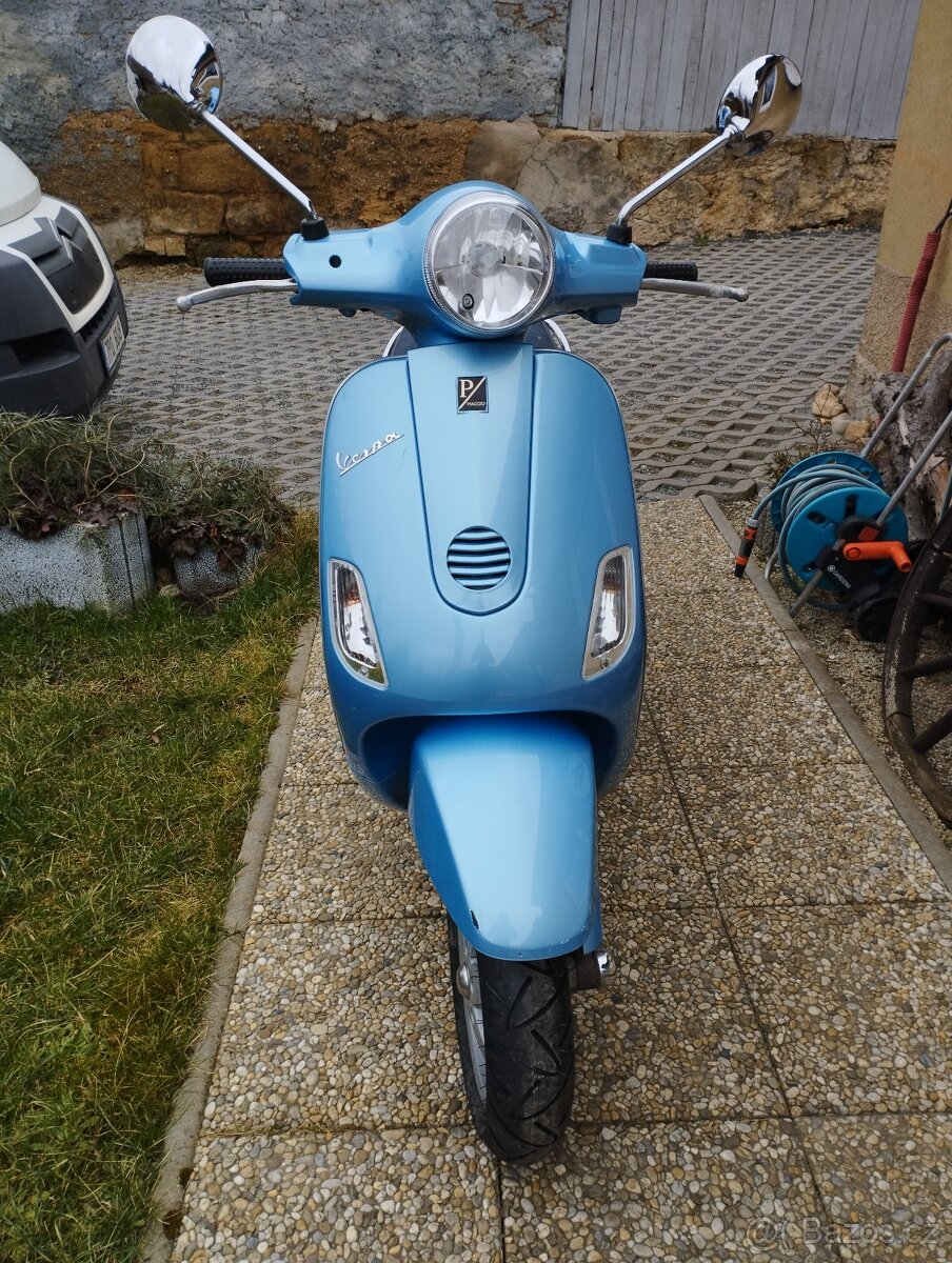 Piaggio Vespa LX 50