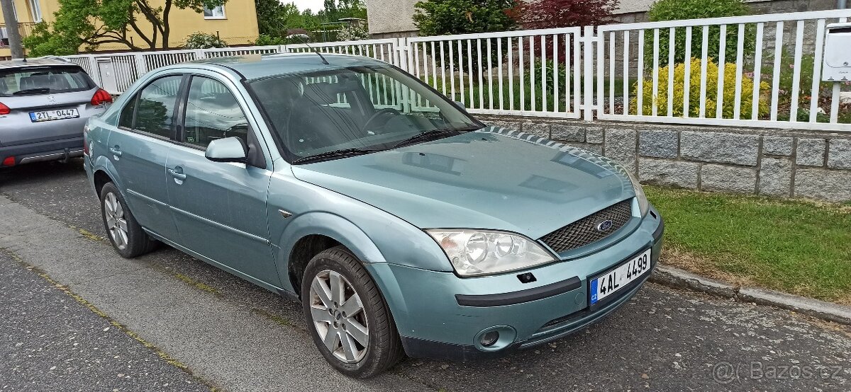 Ford Mondeo 1.8 benzín, r. v. 2001 – pojízdné, odhlášené