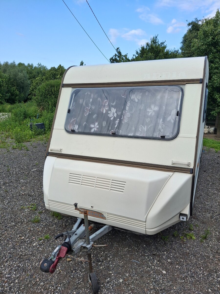 Karavan Adria