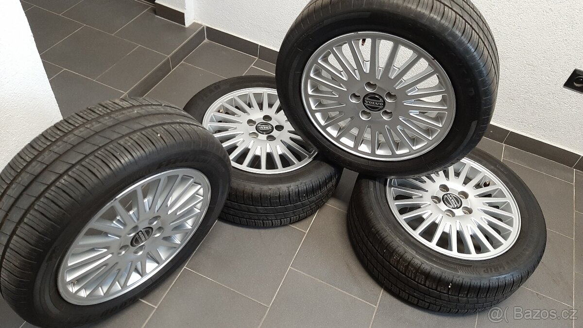 Alu kola- originál Volvo- 6/5Jx16 ET-52,5
