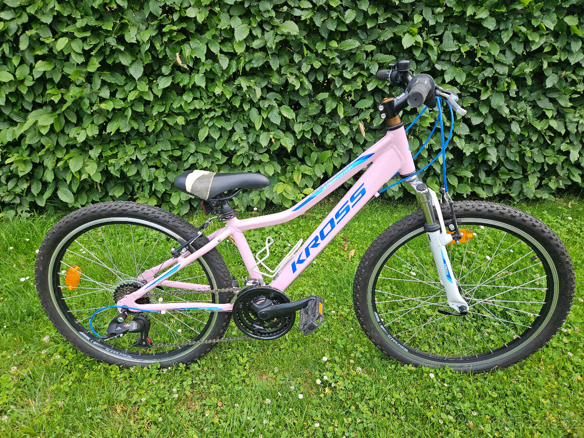 Růžové 24" horské hliníkové kolo KROSS, rám 13" od 120 cm