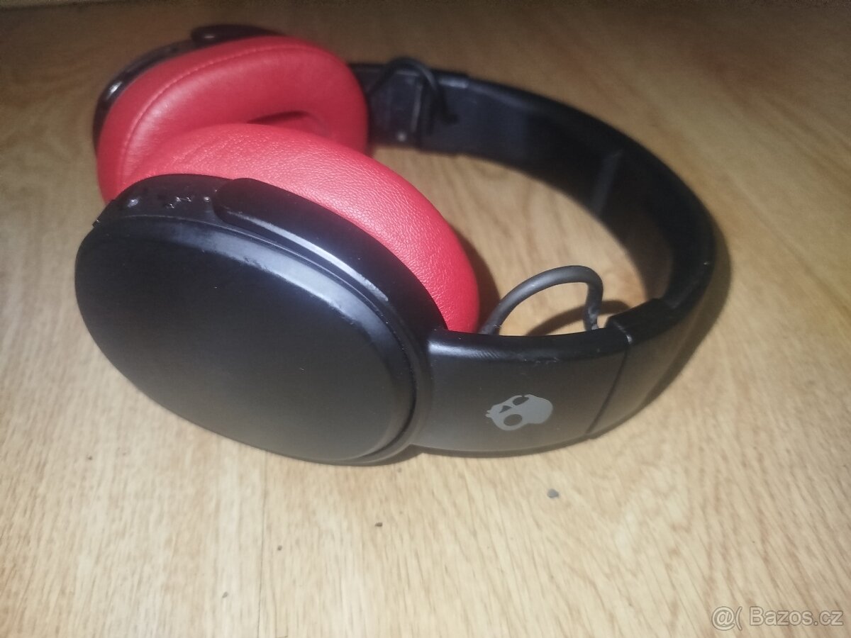 Sluchátka Skullcandy Crusher