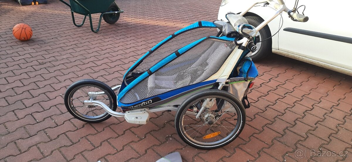 Thule Chariot