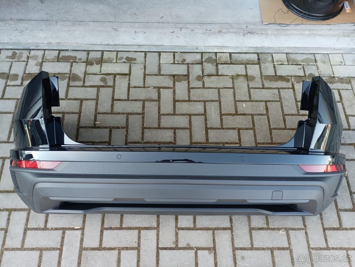 Škoda Karoq lift - zadní nárazník kompletní černá metalíza