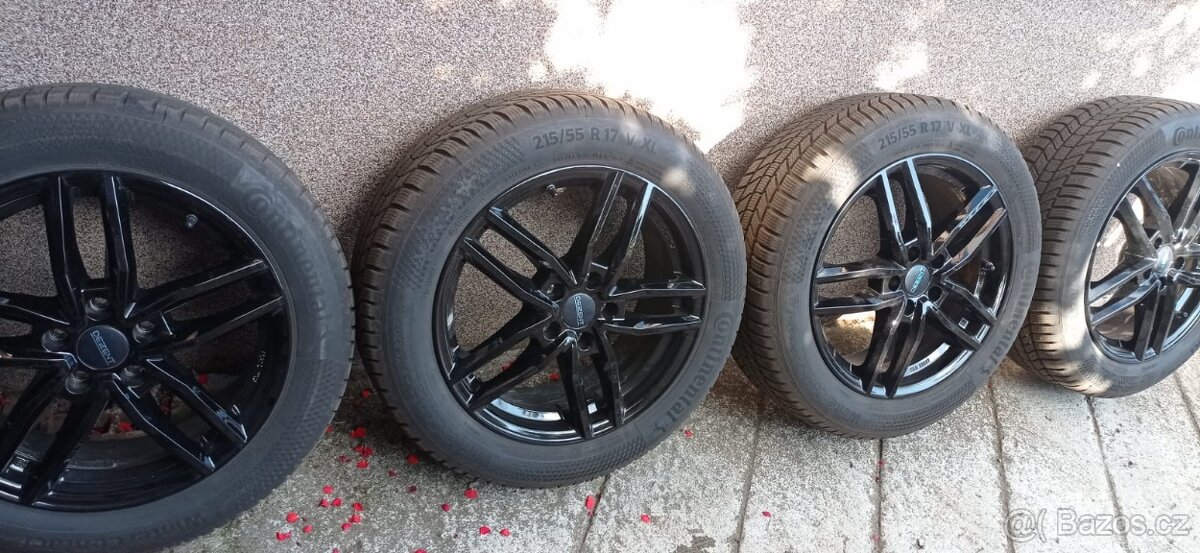 Sada zimních kol (DEZENT + Continental)