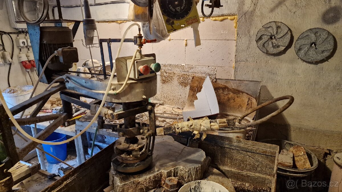 🪨 Leštící rameno na kámen + hladinářský brus dohromady