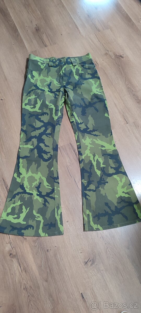 Stylové kalhoty šité na míru