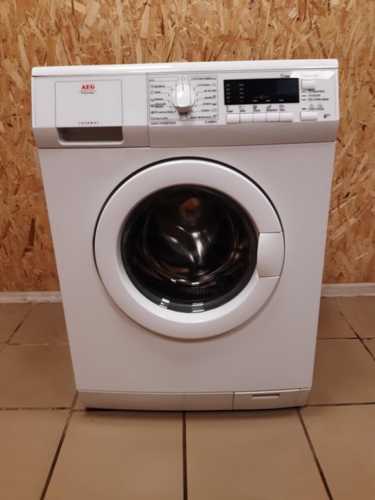 Plně funkční pračka zn. Aeg Lavamat A+ na 6kg - 1200/min.