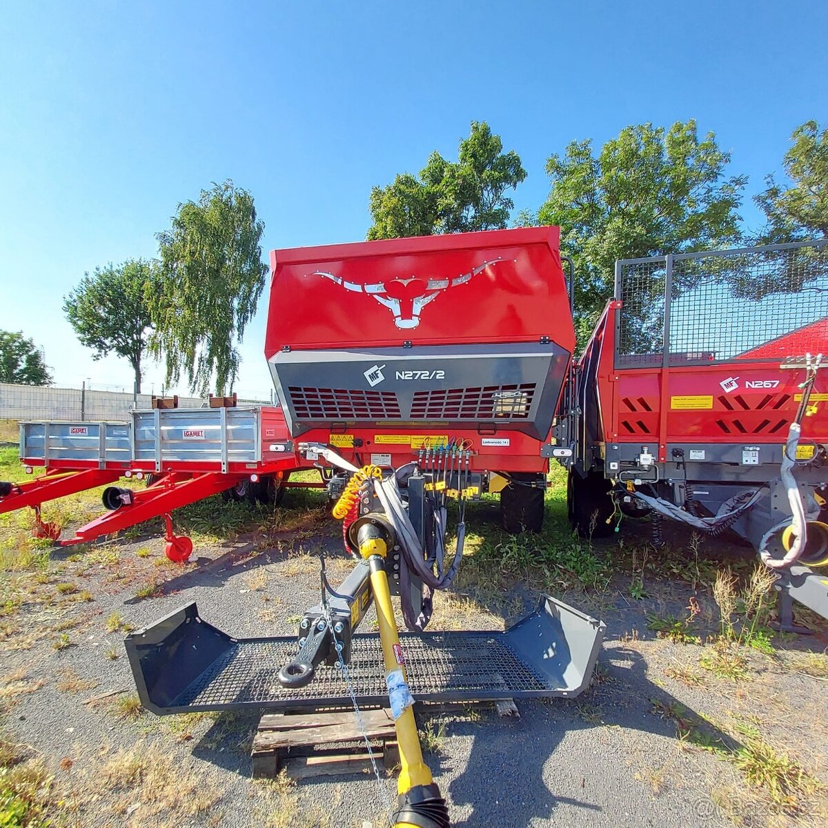 Prodej skladu Rozmetadlo hnoje Tandem N272/2 14t TAURUS