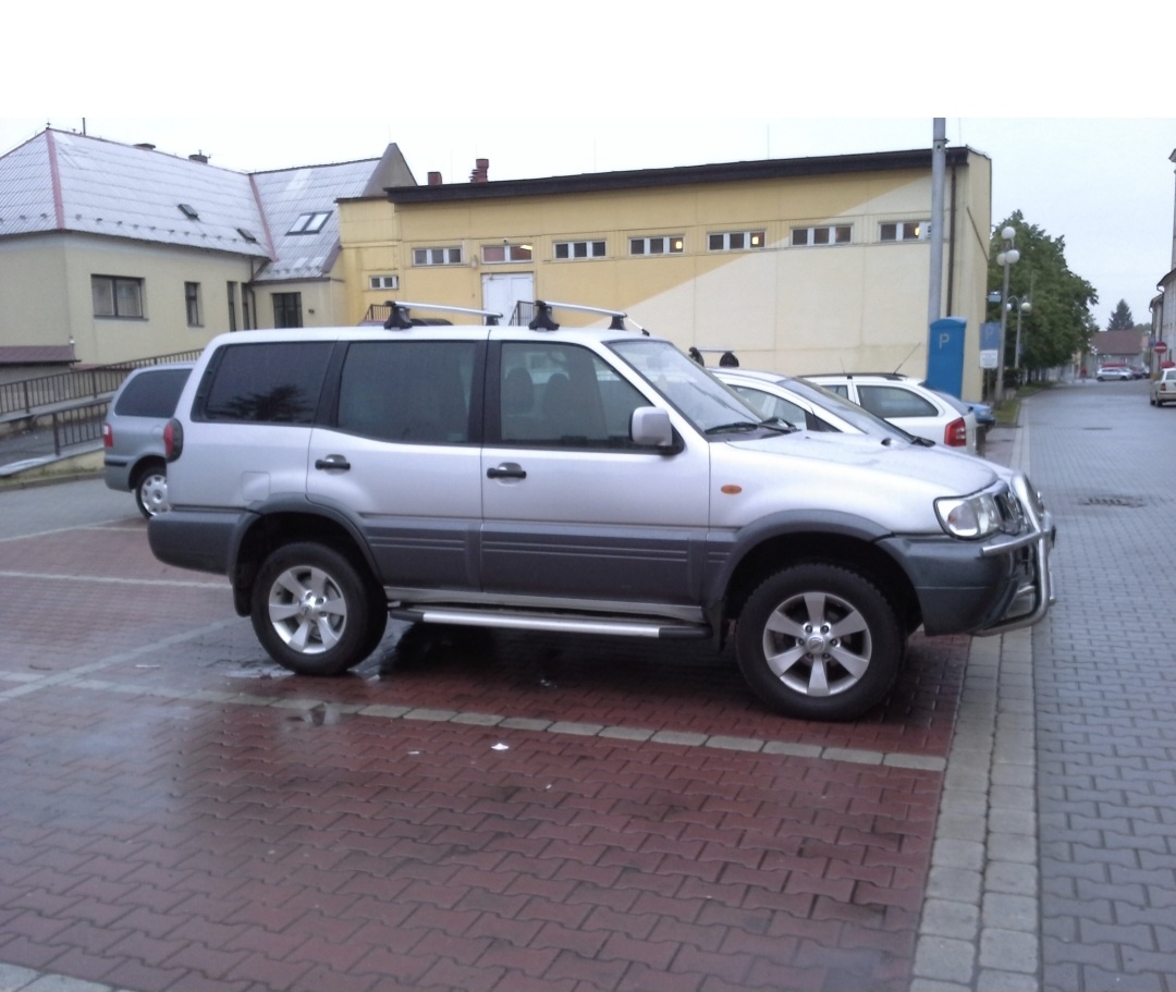 Nissan Terrano ll