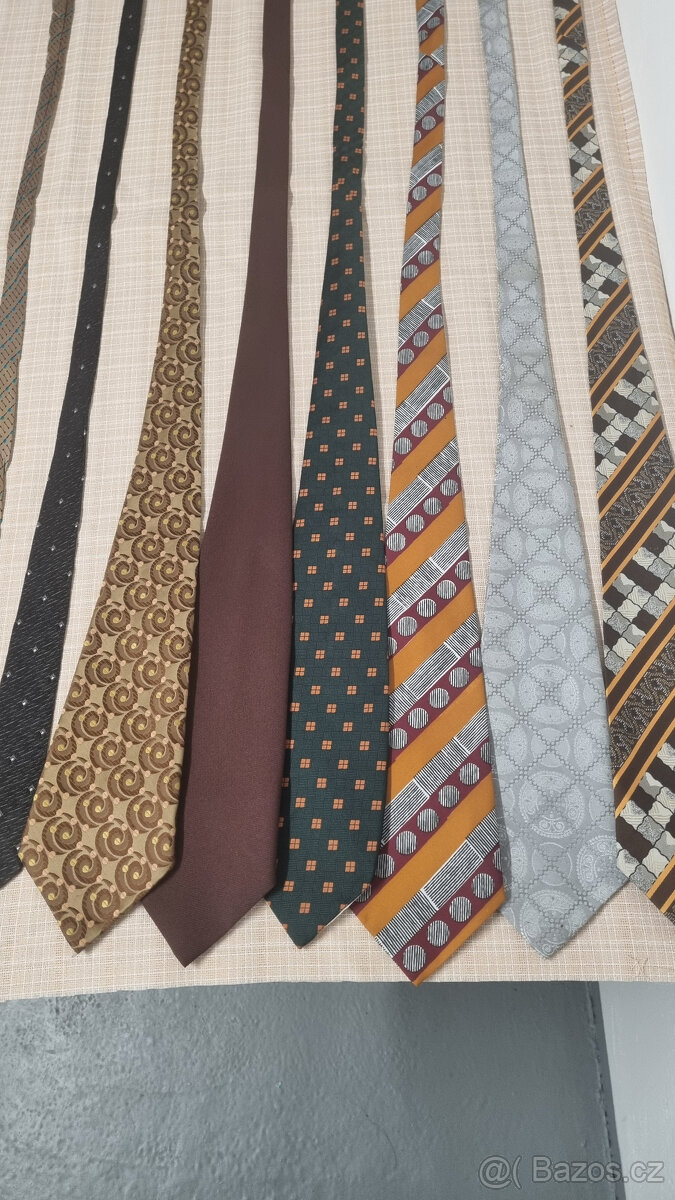 Sada retro kravat