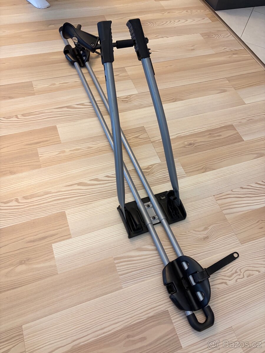 Střešní nosič kol Thule FreeRide
