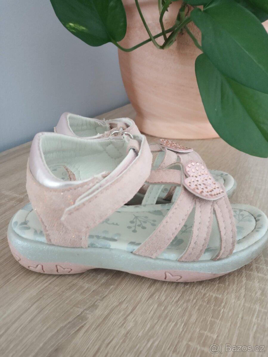 Sandálky Neli Blue č.25
