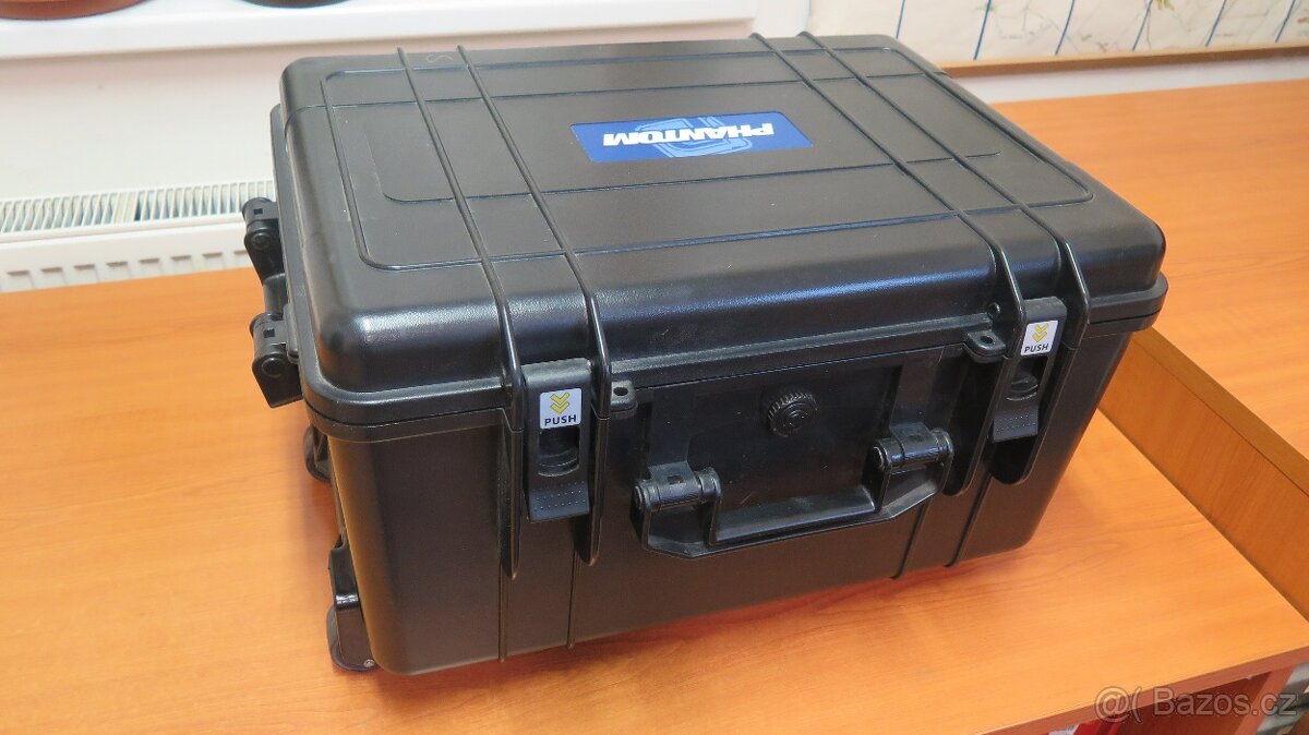 Kufr pro dron DJI Phantom 3